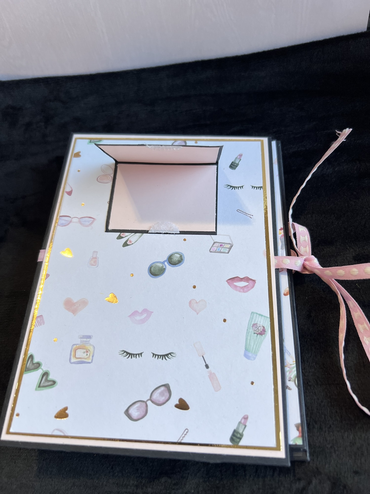 π Parisian Chic Interactive Memory Album - Image 2