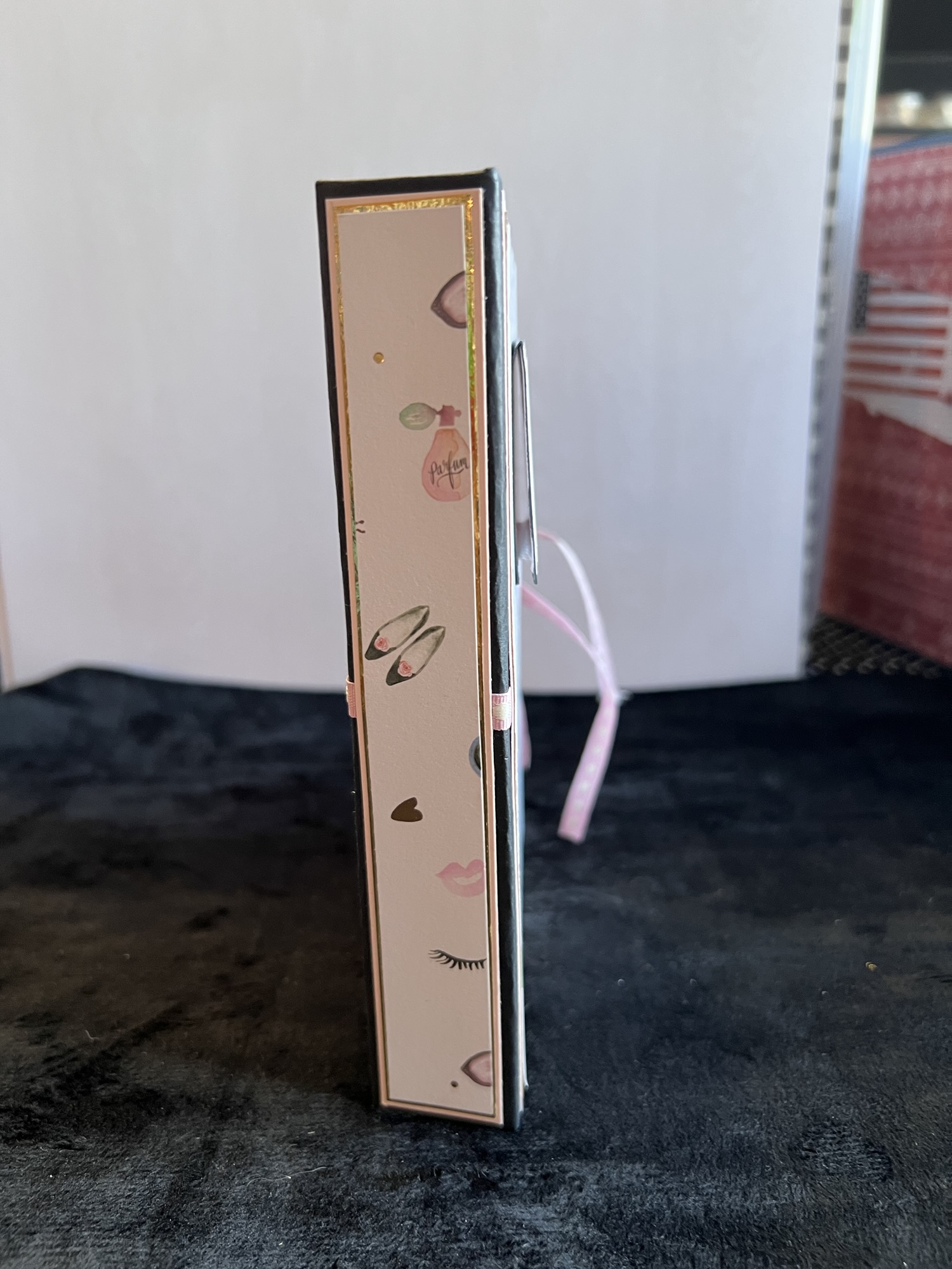 π Parisian Chic Interactive Memory Album - Image 3