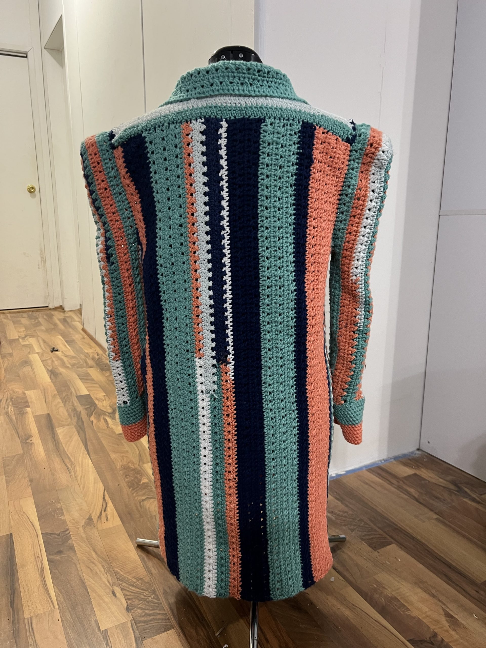 Color story crocheted cardigan - Image 2